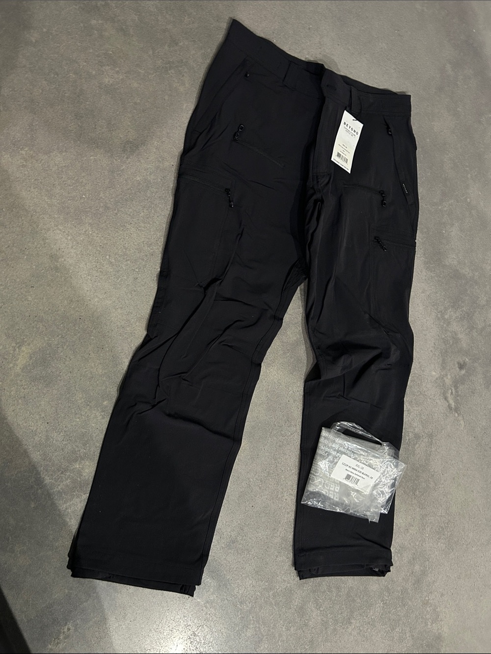 Men's Black Technical Cargo Pants